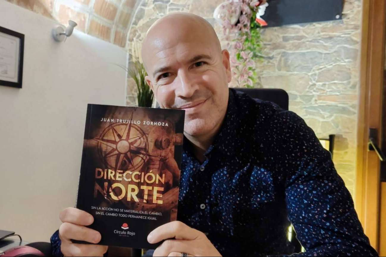 Juan José Trujillo narra su propia experiencia enfrentándose a la ansiedad en su libro, ‘Dirección norte’.