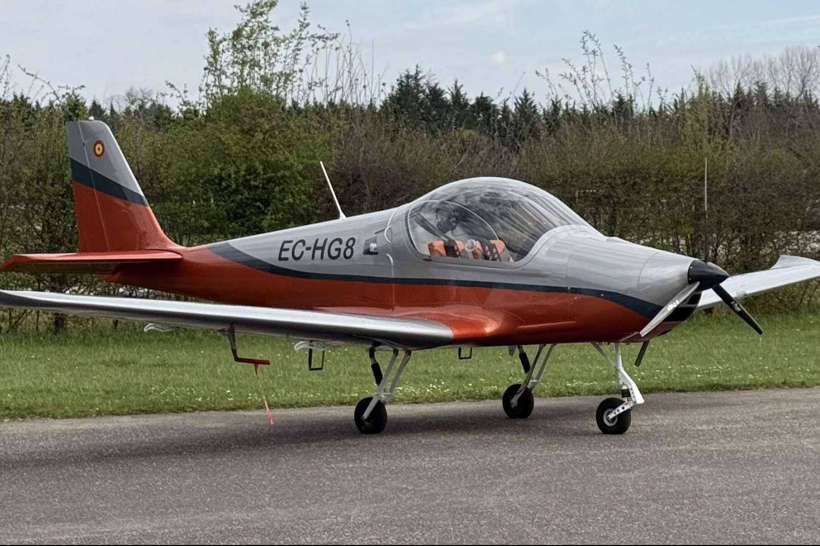 Asturfly suma a su flota un nuevo modelo de ultraligero con mayores prestaciones