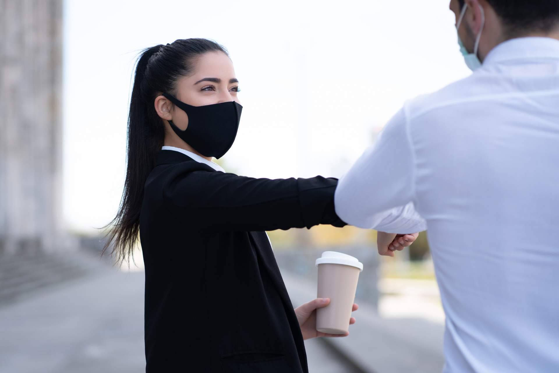 Resfriados y afecciones de invierno, opciones naturales como Propolvir y Propol Spray Oral ganan protagonismo