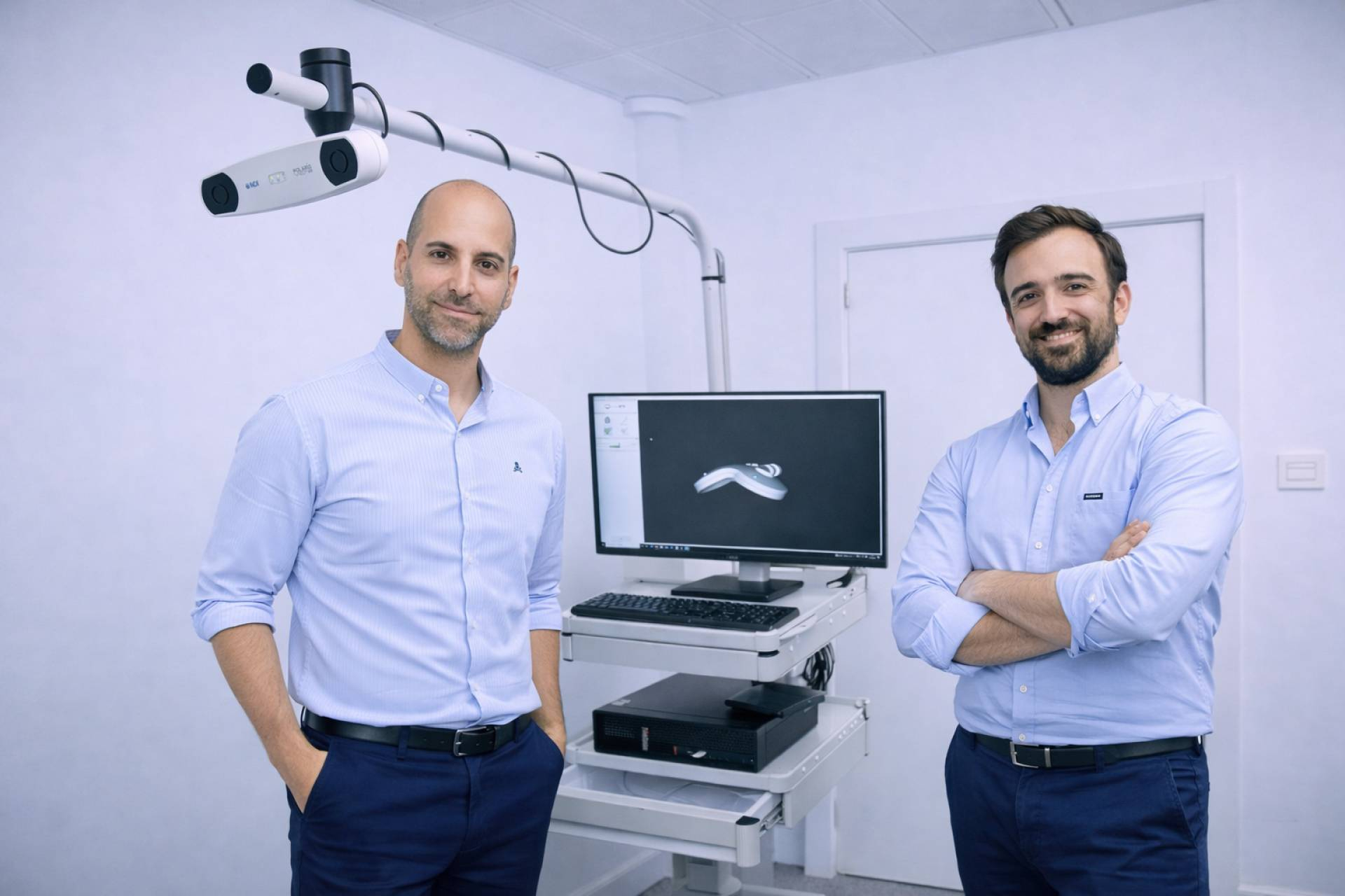 Un hito en la estimulación transcraneal; primera formación universitaria acreditada en EMT y tDCS en español